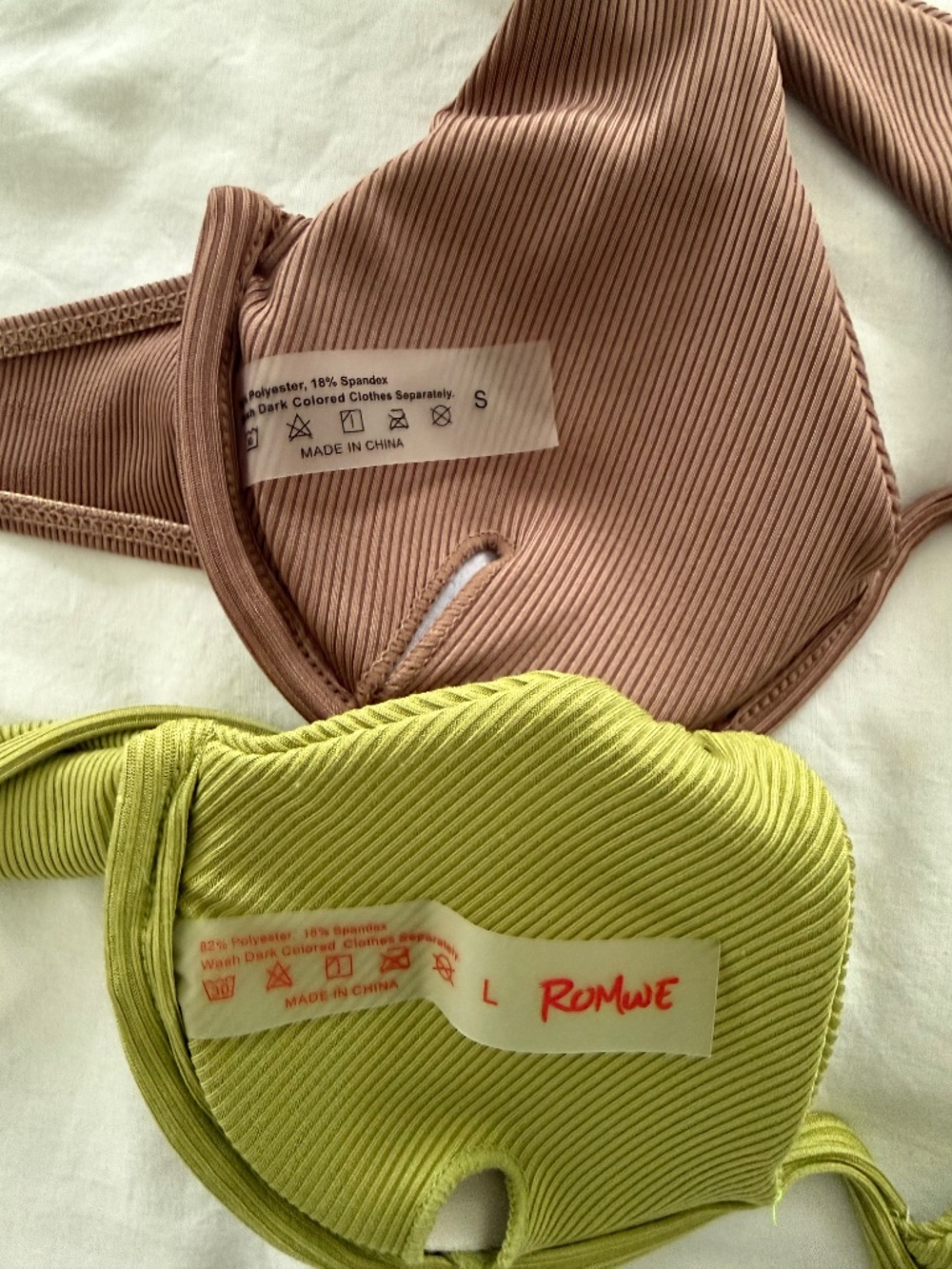 Two swim tops - Picture 3 of 3